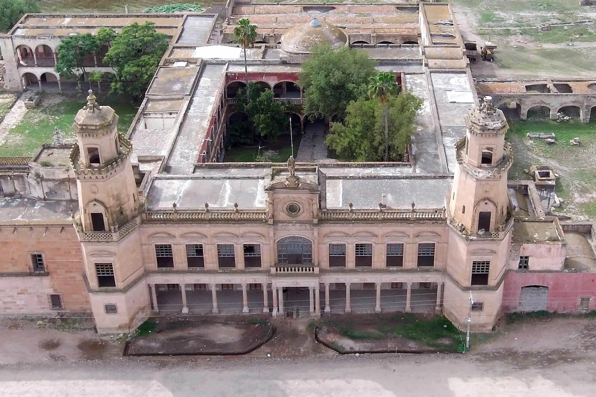 Hacienda Jaral de Berrios